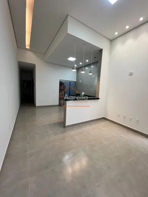 Foto 3 de Casa com 2 quartos à venda, 54m2 em Jardim Bela Vista, Mogi Guacu - SP