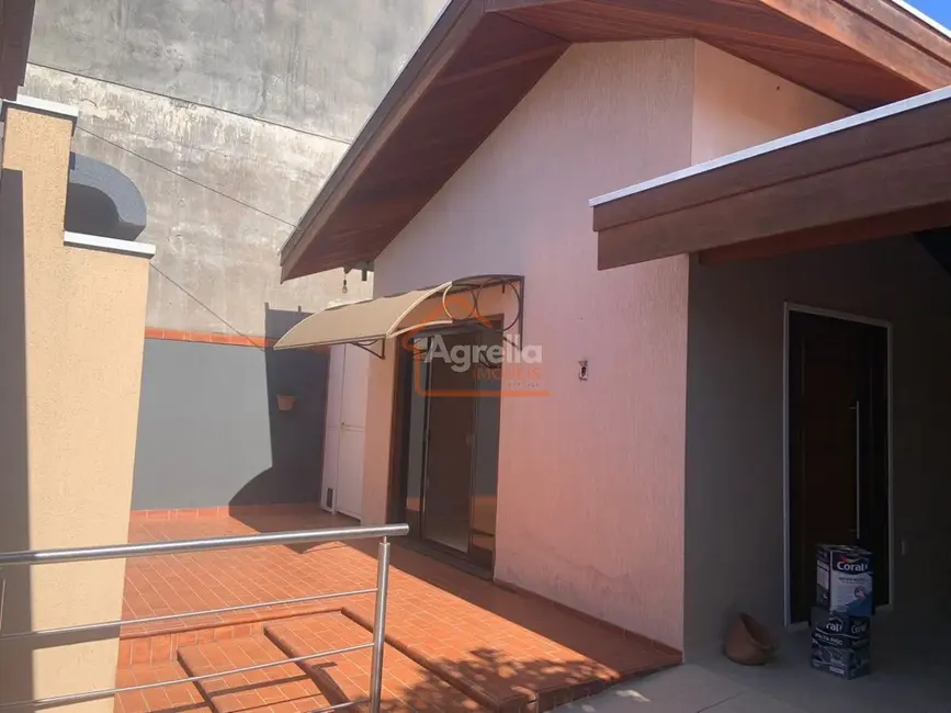 Foto 2 de Casa com 2 quartos à venda, 150m2 em Jardim Boa Vista, Mogi Guacu - SP