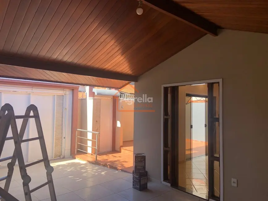 Foto 3 de Casa com 2 quartos à venda, 150m2 em Jardim Boa Vista, Mogi Guacu - SP
