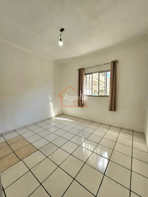 Foto 6 de Casa com 2 quartos à venda, 81m2 em Jardim Itamaraty, Mogi Guacu - SP