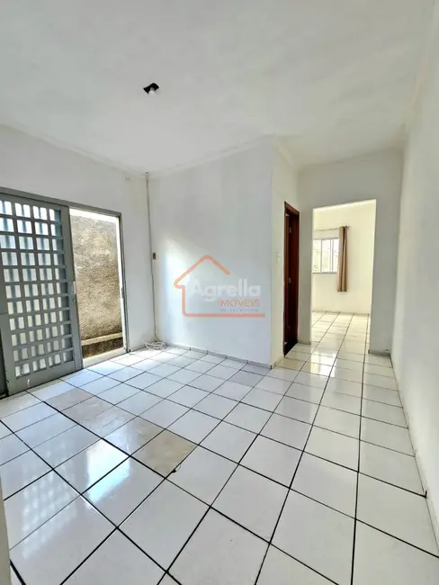 Foto 2 de Casa com 2 quartos à venda, 81m2 em Jardim Itamaraty, Mogi Guacu - SP