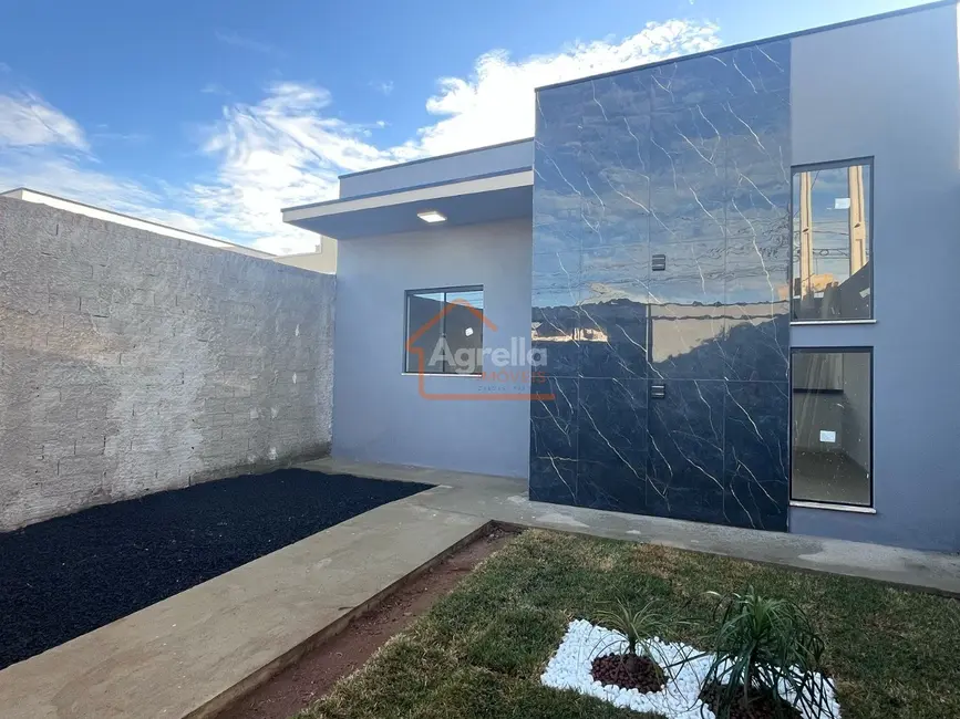 Foto 2 de Casa com 2 quartos à venda, 56m2 em Mogi Guacu - SP