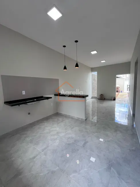 Foto 2 de Casa com 2 quartos à venda, 55m2 em Mogi Guacu - SP