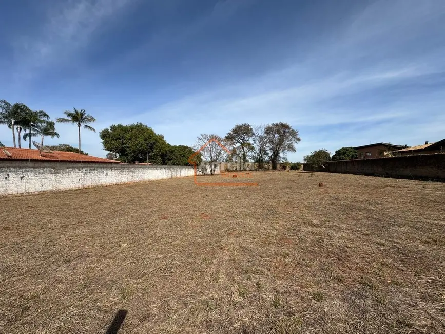 Foto 1 de Terreno / Lote à venda, 2676m2 em Chácara São Marcelo, Mogi Mirim - SP
