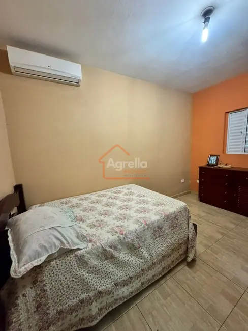 Foto 3 de Chácara com 2 quartos à venda, 160m2 em Mogi Mirim - SP