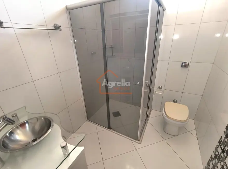 Foto 9 de Casa com 2 quartos à venda, 138m2 em Mogi Mirim - SP