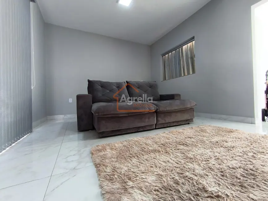 Foto 5 de Casa com 2 quartos à venda, 200m2 em Mogi Guacu - SP