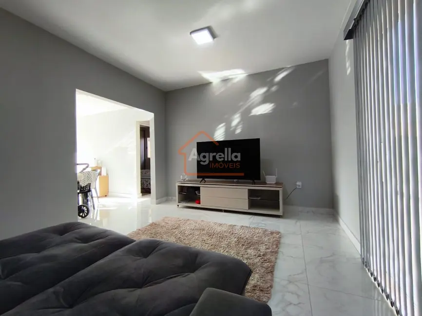 Foto 4 de Casa com 2 quartos à venda, 200m2 em Mogi Guacu - SP