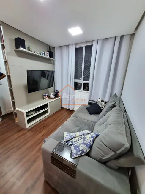Foto 1 de Apartamento com 2 quartos à venda, 60m2 em Mogi Guacu - SP