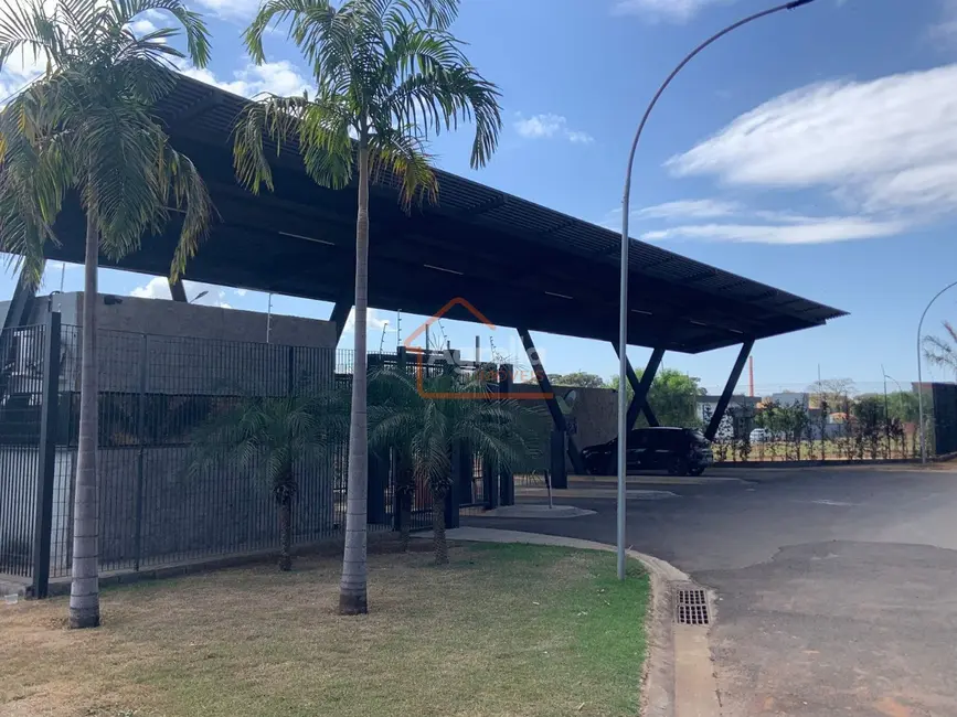 Foto 1 de Terreno / Lote à venda, 300m2 em Mogi Guacu - SP