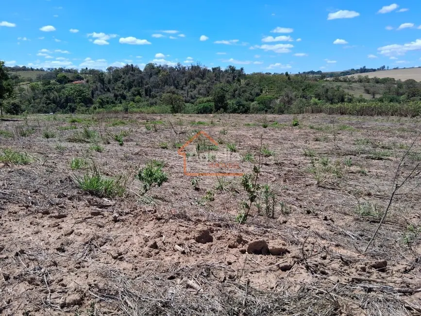 Foto 4 de Sítio / Rancho à venda, 236m2 em Engenheiro Coelho - SP