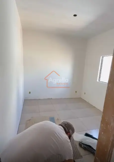 Foto 3 de Casa com 2 quartos à venda, 70m2 em Mogi Guacu - SP