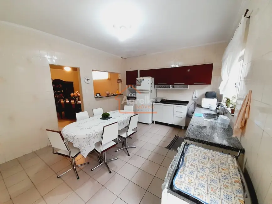 Foto 8 de Casa com 2 quartos à venda, 133m2 em Centro, Mogi Guacu - SP