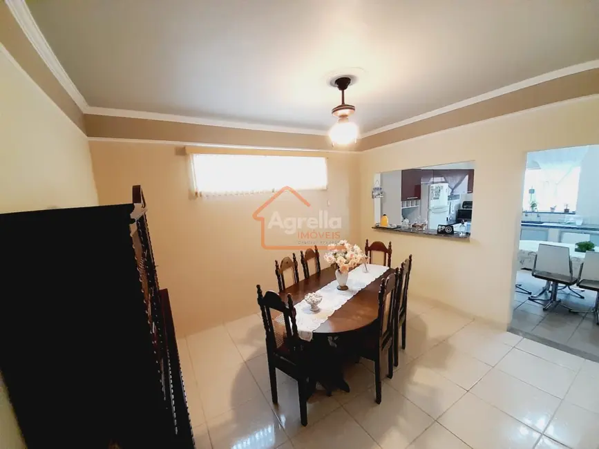 Foto 5 de Casa com 2 quartos à venda, 133m2 em Centro, Mogi Guacu - SP