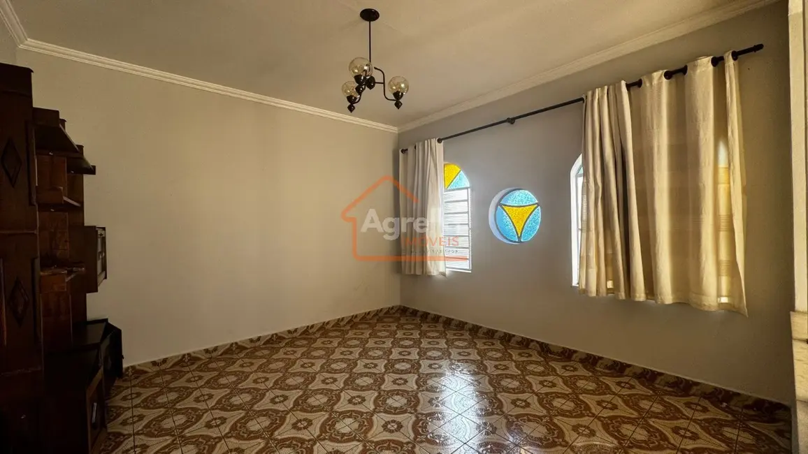 Foto 6 de Casa com 3 quartos à venda, 152m2 em Vila Bianchi, Mogi Mirim - SP