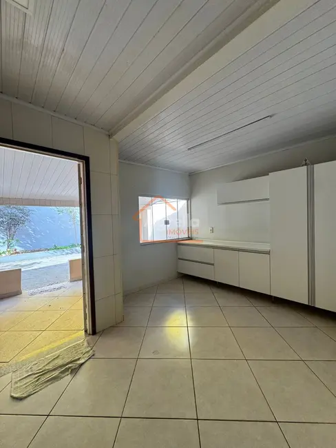 Foto 4 de Casa com 3 quartos à venda, 150m2 em Jardim Ipê II, Mogi Guacu - SP