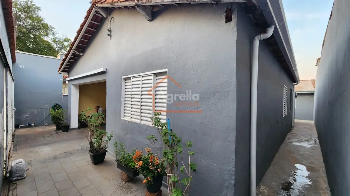 Foto 1 de Casa com 4 quartos à venda, 166m2 em Aterrado, Mogi Mirim - SP