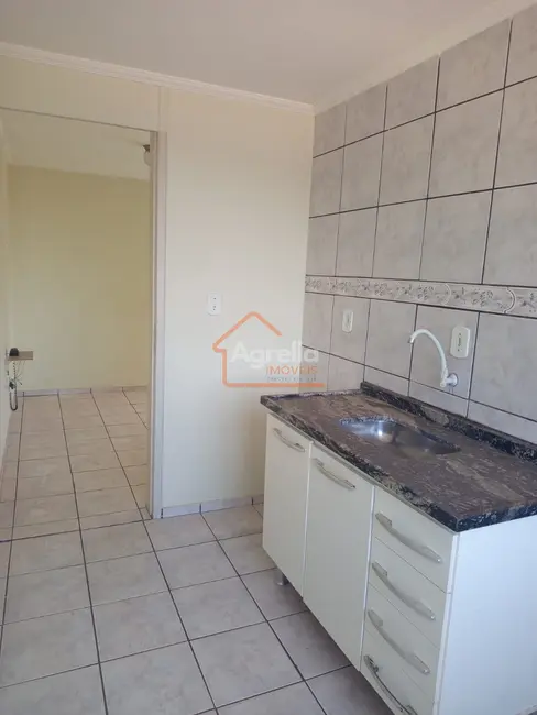 Foto 2 de Apartamento com 2 quartos à venda, 45m2 em Mogi Mirim - SP