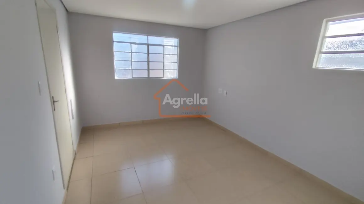 Foto 2 de Casa com 1 quarto à venda, 39m2 em Vila Bianchi, Mogi Mirim - SP