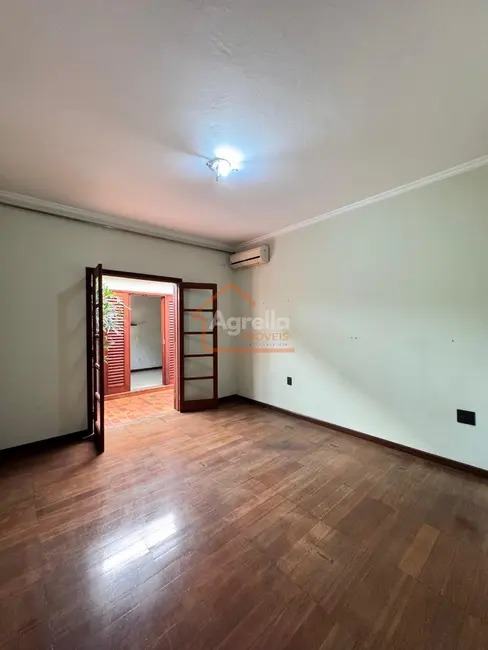 Foto 3 de Casa com 3 quartos à venda, 186m2 em Tucura, Mogi Mirim - SP