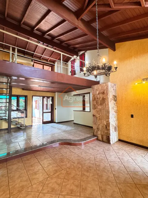 Foto 5 de Casa com 3 quartos à venda, 186m2 em Tucura, Mogi Mirim - SP