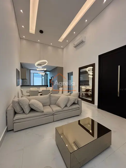 Foto 2 de Casa de Condomínio com 3 quartos à venda, 140m2 em Mogi Guacu - SP