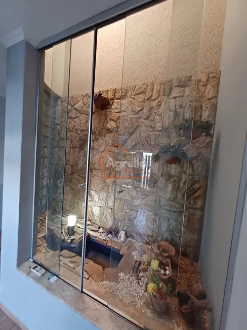 Foto 3 de Casa com 2 quartos à venda, 125m2 em Jardim Boa Esperança, Mogi Guacu - SP