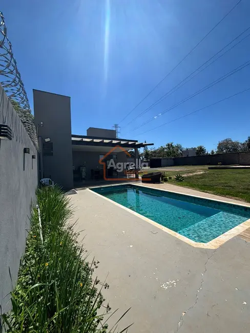 Foto 4 de Chácara com 3 quartos à venda, 130m2 em Chácara São Marcelo, Mogi Mirim - SP