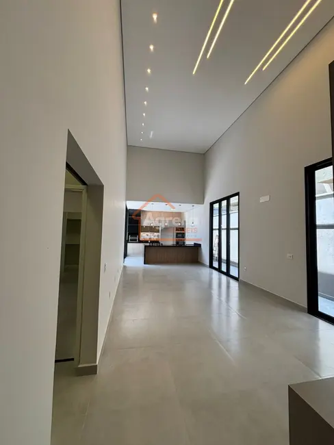 Foto 2 de Casa de Condomínio com 3 quartos à venda, 175m2 em Mogi Guacu - SP