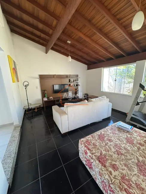 Foto 4 de Casa com 3 quartos à venda, 220m2 em Jardim Longatto, Mogi Mirim - SP