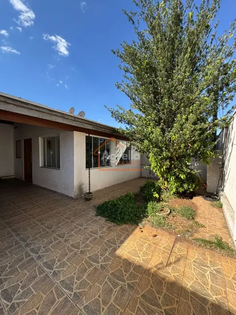 Foto 1 de Casa com 3 quartos à venda, 220m2 em Jardim Longatto, Mogi Mirim - SP