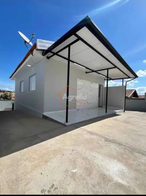 Foto 1 de Casa com 3 quartos à venda, 102m2 em Jardim Bandeirantes, Mogi Guacu - SP