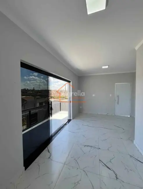 Foto 2 de Casa com 2 quartos à venda, 109m2 em Jardim Bandeirantes, Mogi Guacu - SP