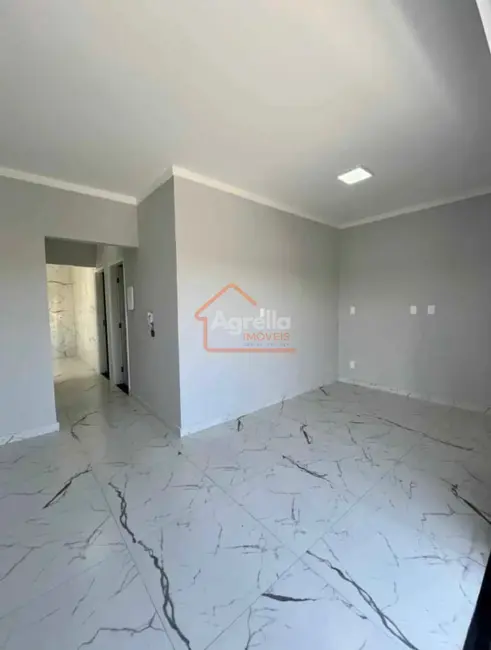 Foto 3 de Casa com 2 quartos à venda, 109m2 em Jardim Bandeirantes, Mogi Guacu - SP