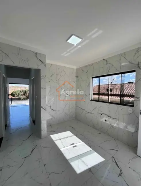 Foto 4 de Casa com 2 quartos à venda, 109m2 em Jardim Bandeirantes, Mogi Guacu - SP