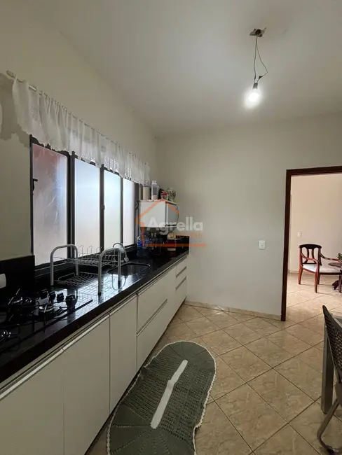 Foto 6 de Casa com 3 quartos à venda, 171m2 em Parque dos Eucaliptos, Mogi Guacu - SP