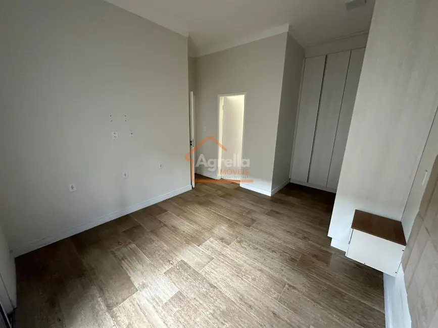 Foto 7 de Casa com 2 quartos à venda, 108m2 em Vila São Carlos, Mogi Guacu - SP