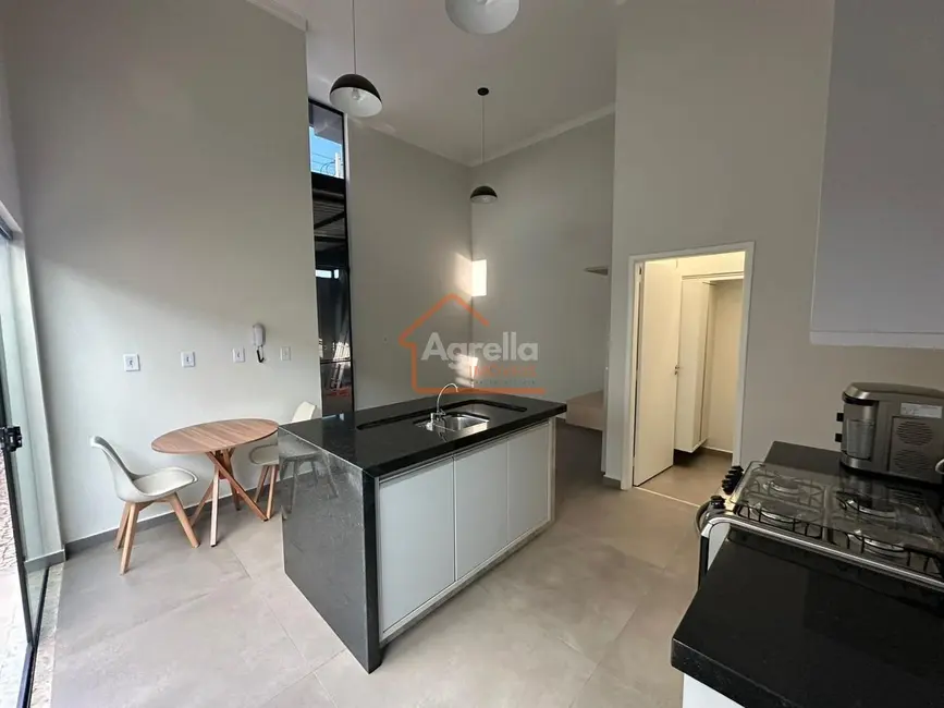 Foto 3 de Casa com 2 quartos à venda, 108m2 em Vila São Carlos, Mogi Guacu - SP