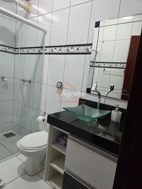 Foto 6 de Casa com 2 quartos à venda, 140m2 em Mogi Guacu - SP