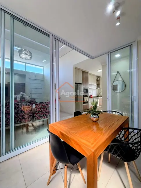 Foto 5 de Casa de Condomínio com 3 quartos à venda, 138m2 em Mogi Guacu - SP