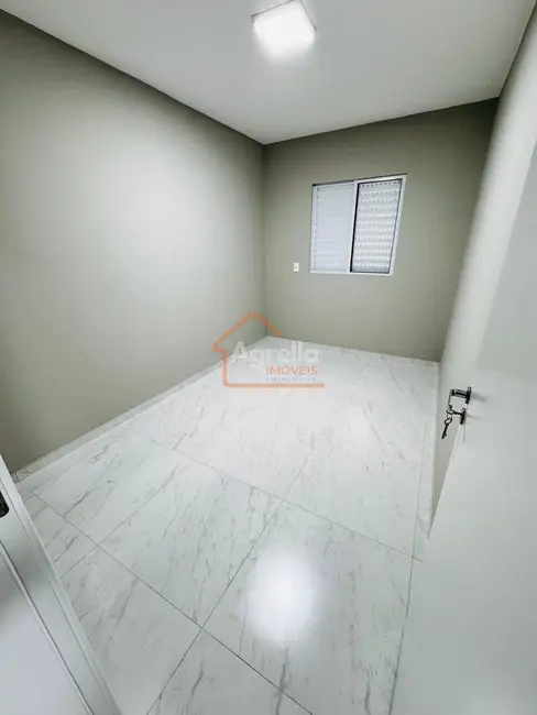 Apartamento com 2 quartos à venda, 60m2 em Mogi Mirim - SP - imagem 8 Foto 8 de Apartamento com 2 quartos à venda, 60m2 em Mogi Mirim - SP