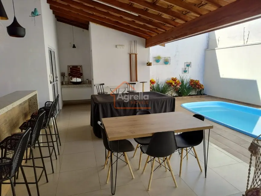 Foto 1 de Casa com 3 quartos à venda, 220m2 em Residencial João Bordignon, Mogi Mirim - SP