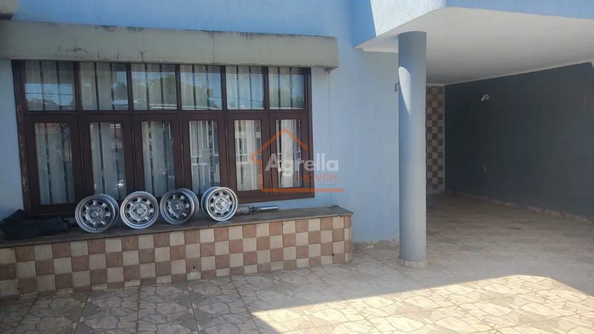 Foto 3 de Casa com 3 quartos à venda, 265m2 em Jardim Longatto, Mogi Mirim - SP