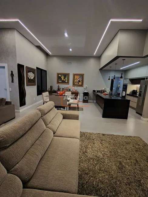 Foto 9 de Chácara com 3 quartos à venda, 670m2 em Chácara São Marcelo, Mogi Mirim - SP