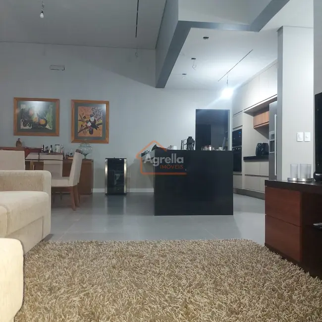 Foto 7 de Chácara com 3 quartos à venda, 670m2 em Chácara São Marcelo, Mogi Mirim - SP