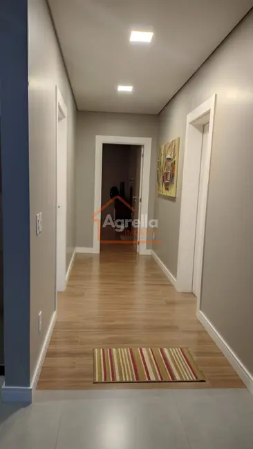 Foto 4 de Chácara com 3 quartos à venda, 670m2 em Chácara São Marcelo, Mogi Mirim - SP