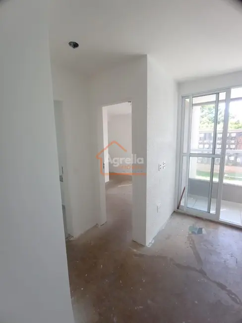 Foto 2 de Apartamento com 2 quartos à venda, 55m2 em Mogi Guacu - SP