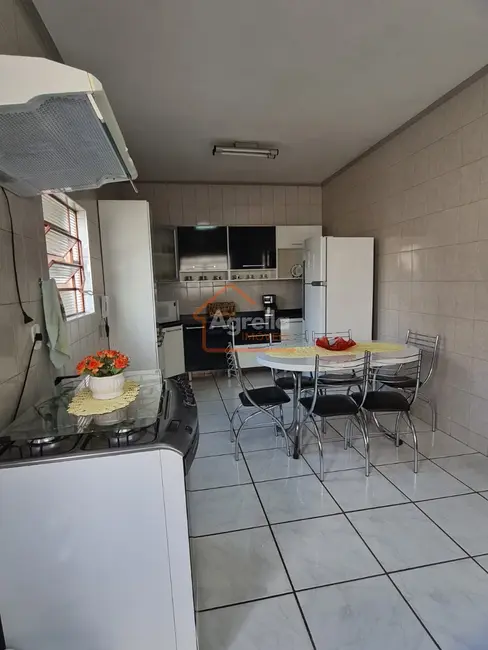 Casa com 3 quartos à venda, 174m2 em Parque Cidade Nova, Mogi Guacu - SP - imagem 2 Foto 2 de Casa com 3 quartos à venda, 174m2 em Parque Cidade Nova, Mogi Guacu - SP