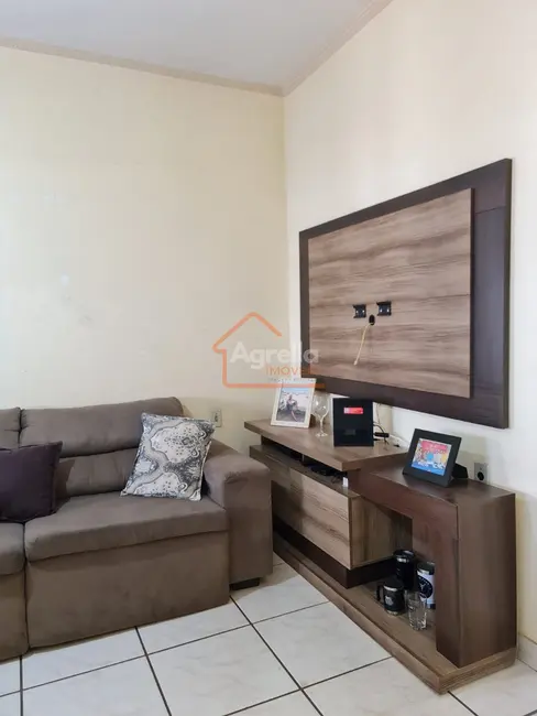 Casa com 3 quartos à venda, 174m2 em Parque Cidade Nova, Mogi Guacu - SP - imagem 4 Foto 4 de Casa com 3 quartos à venda, 174m2 em Parque Cidade Nova, Mogi Guacu - SP