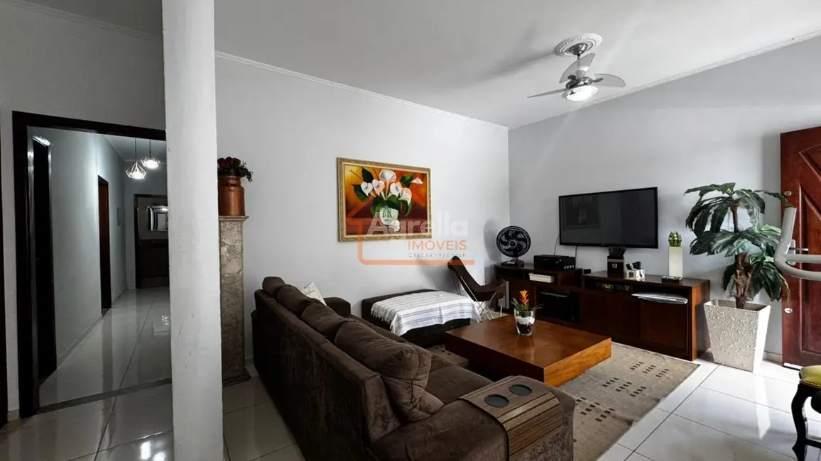 Foto 3 de Casa com 4 quartos à venda, 172m2 em Mirante, Mogi Mirim - SP